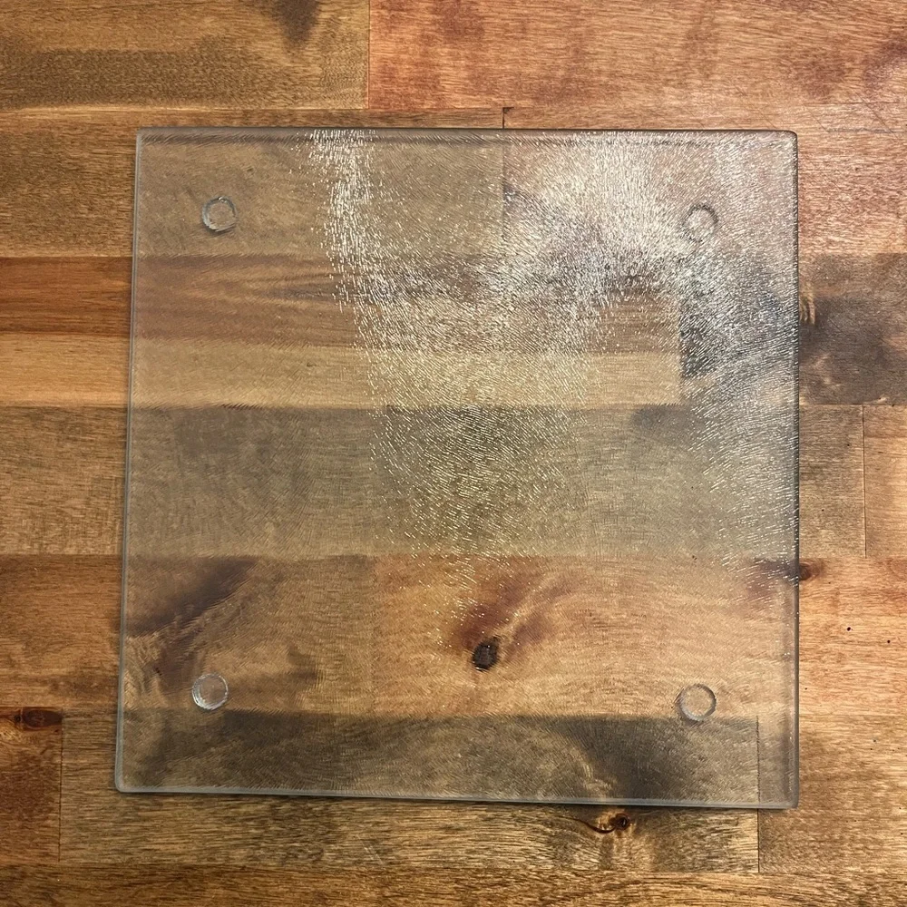 Textured Glass Square cutting board